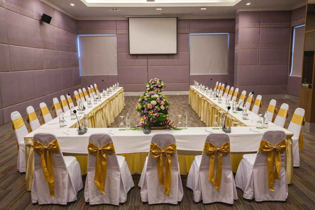 Royal Nakhara And Convention Centre 4* Nong Khai